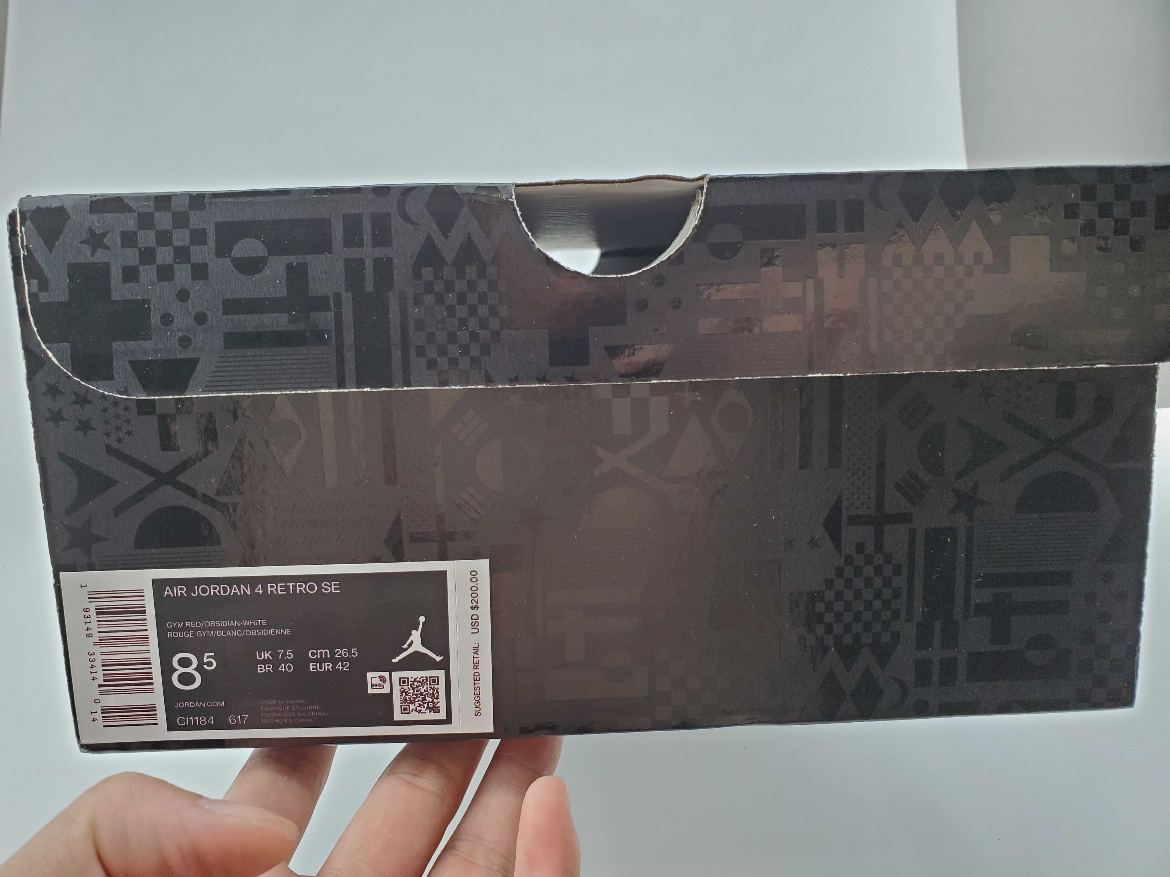 Jordan 4 Retro Fiba (2019)