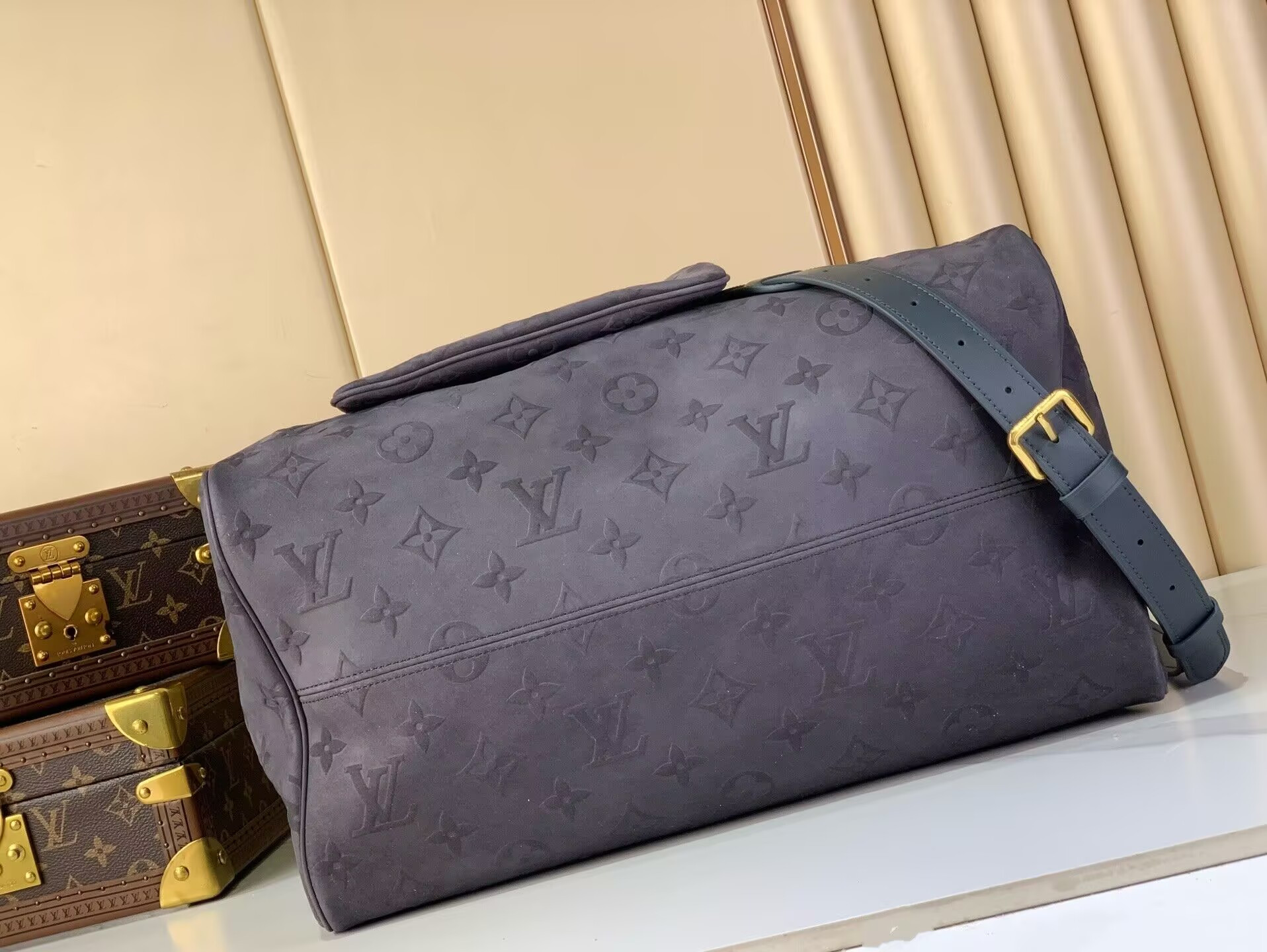LV Speedy P9 Bandoulière 40 M15225 40x26x23cm