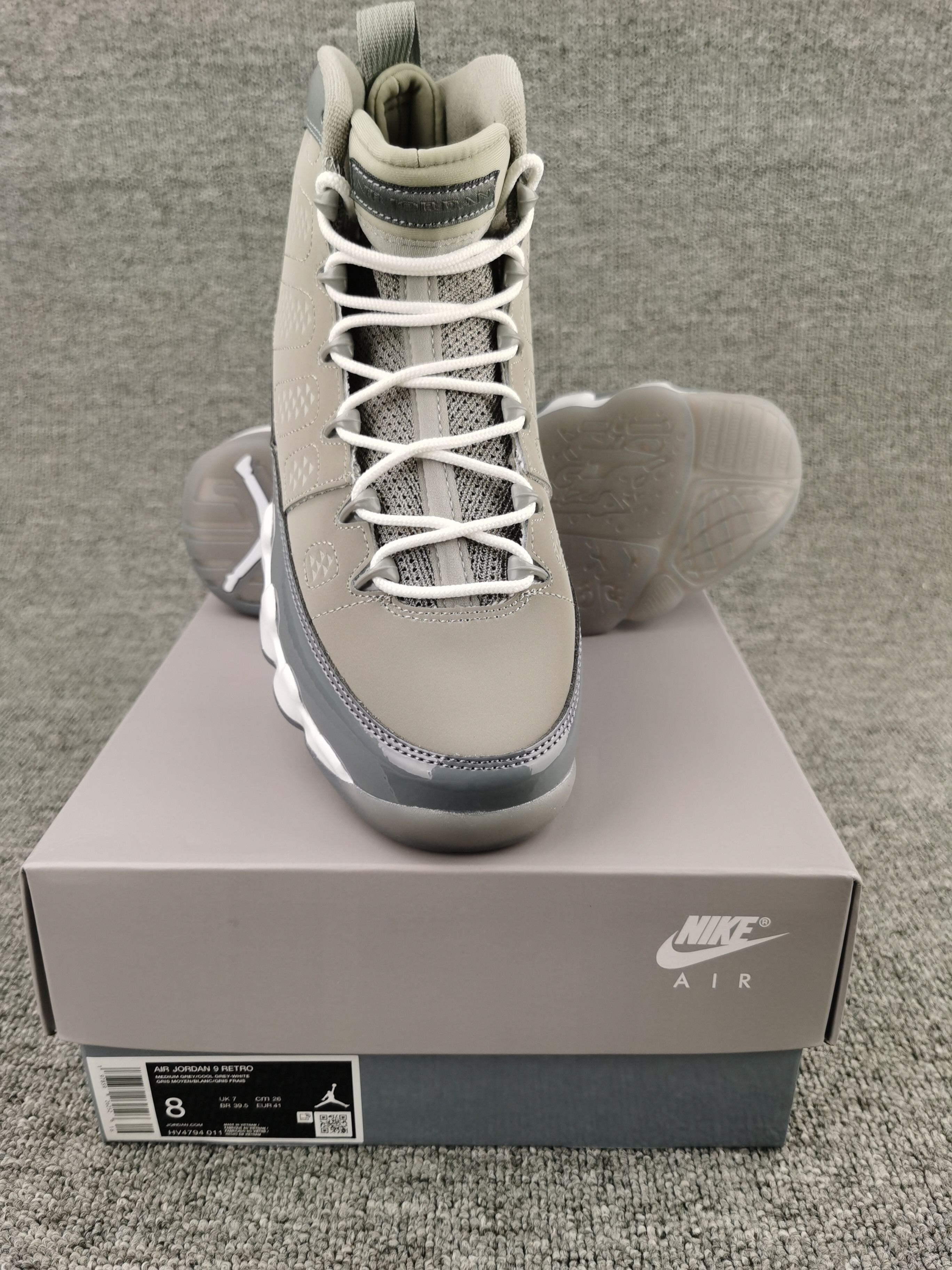 UA Air Jordan 9 Retro 