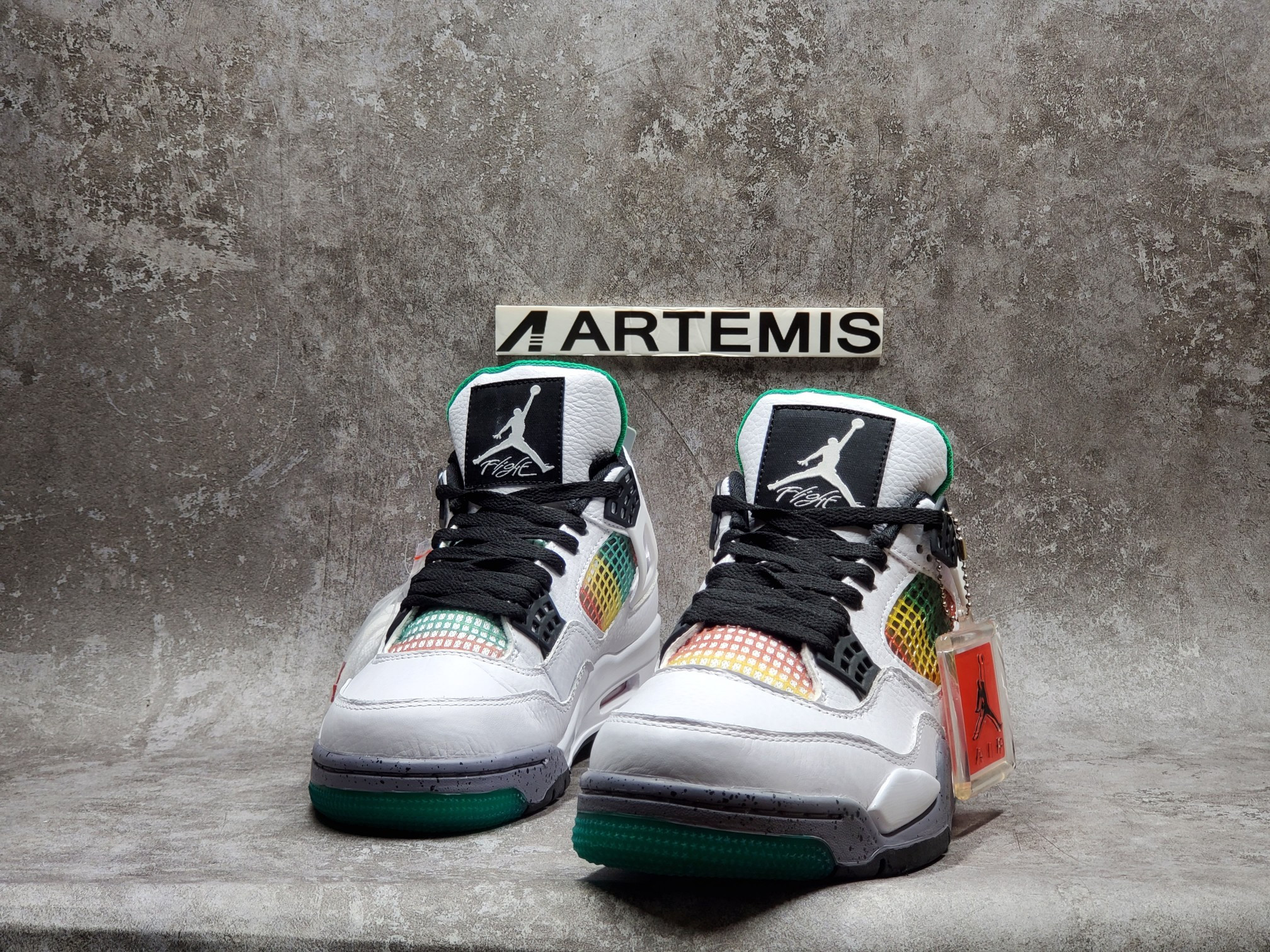 Air Jordan 4 Retro Lucid Green Rasta