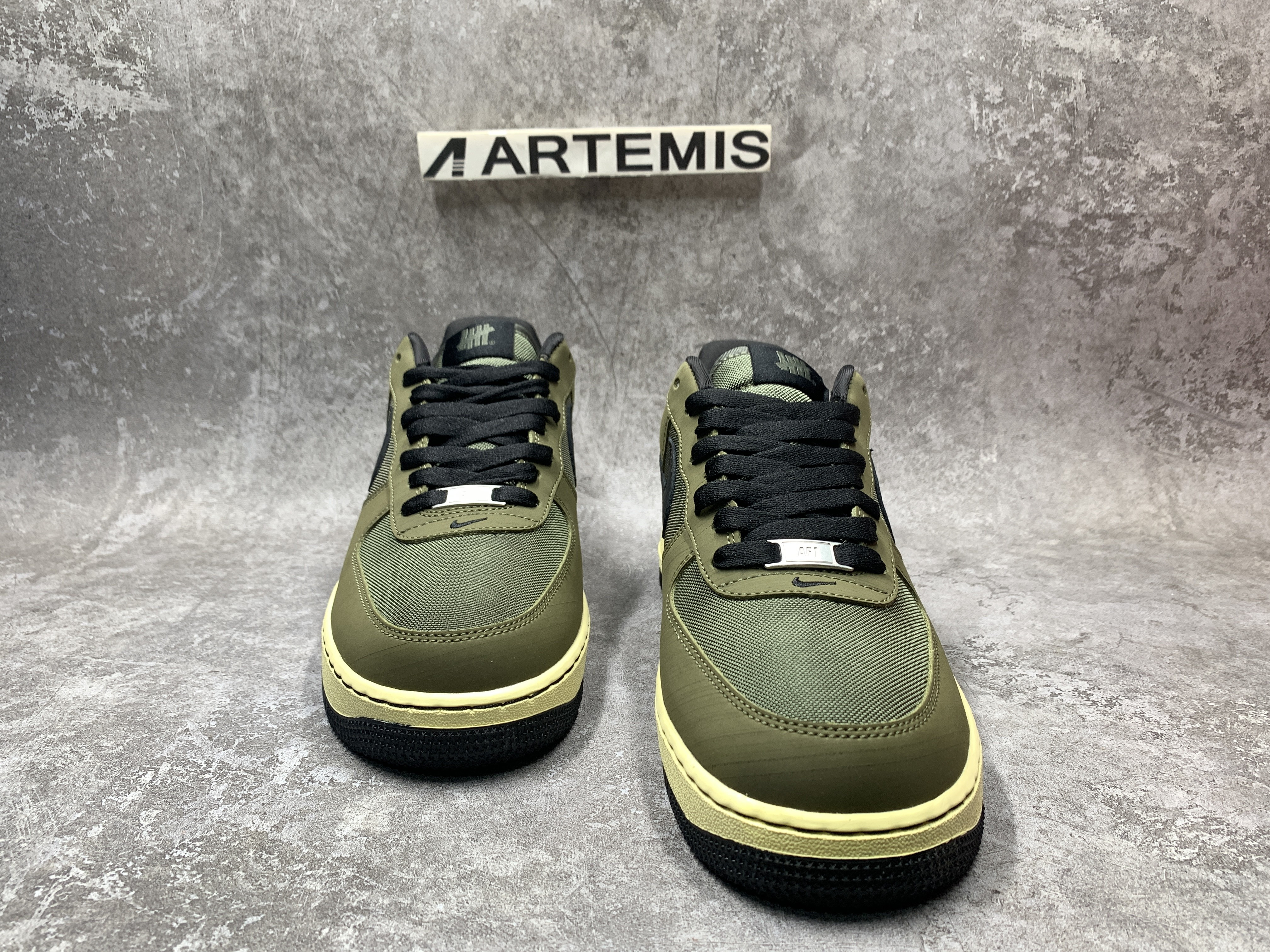 Nike Air Force 1 Low SP UNDEFEATED Ballistic Dunk vs AF1