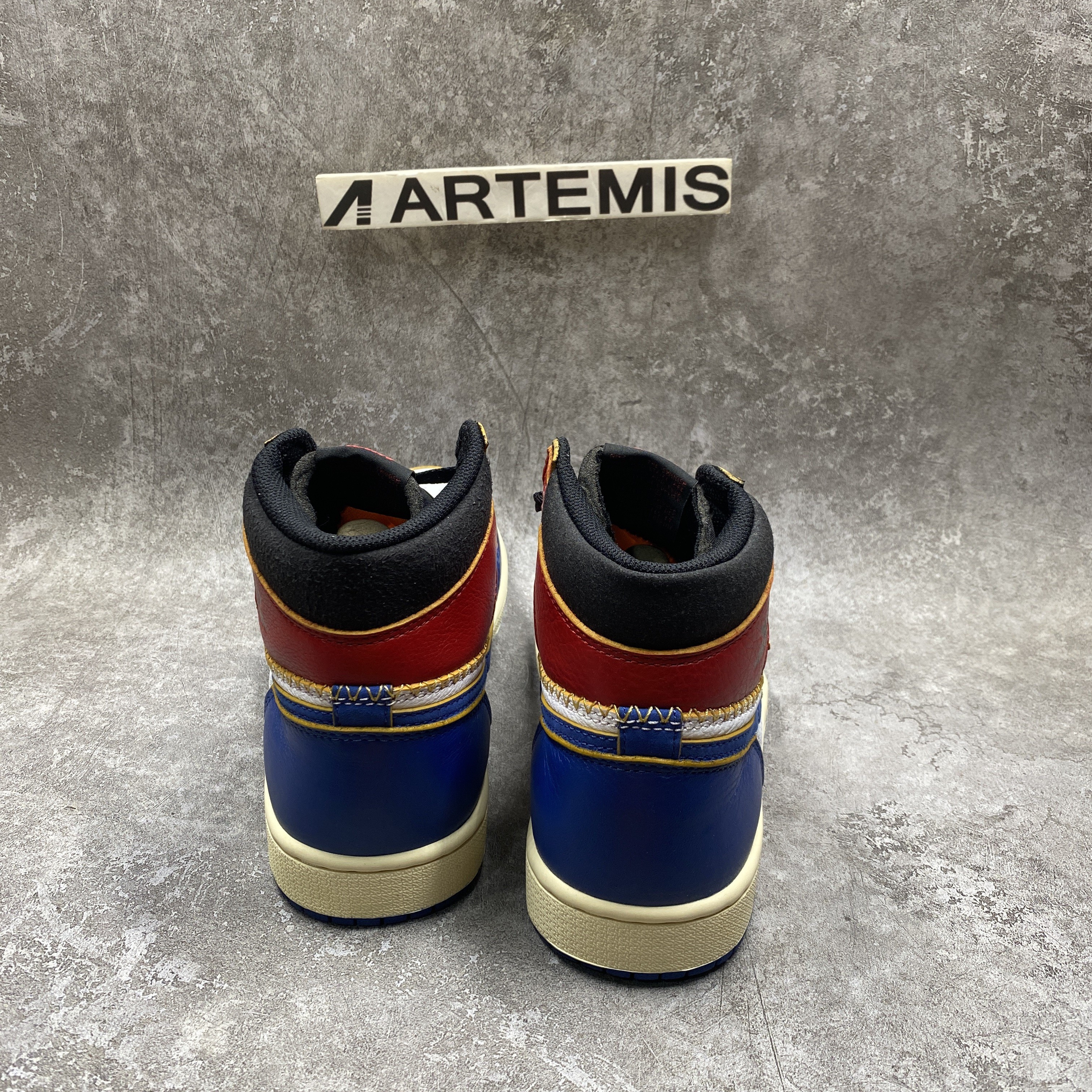 Air Jordan 1 Retro High Union Los Angeles Blue Toe