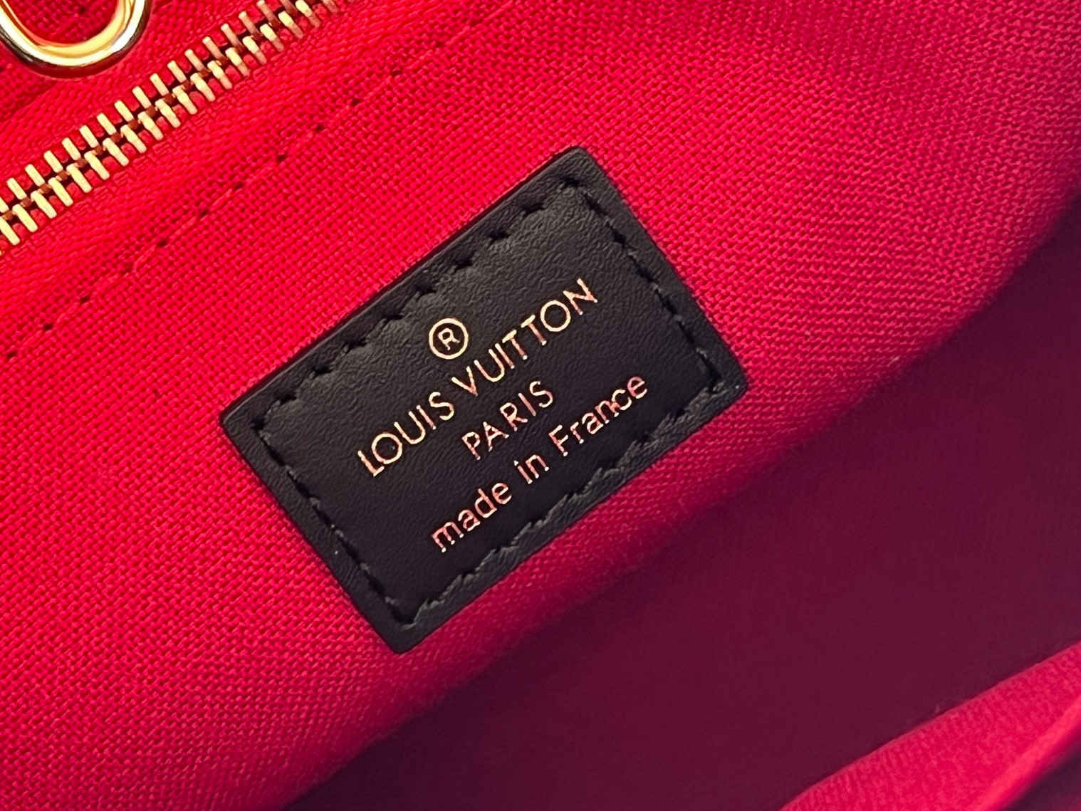 LV OnTheGo PM M46373 25x19x11.5cm