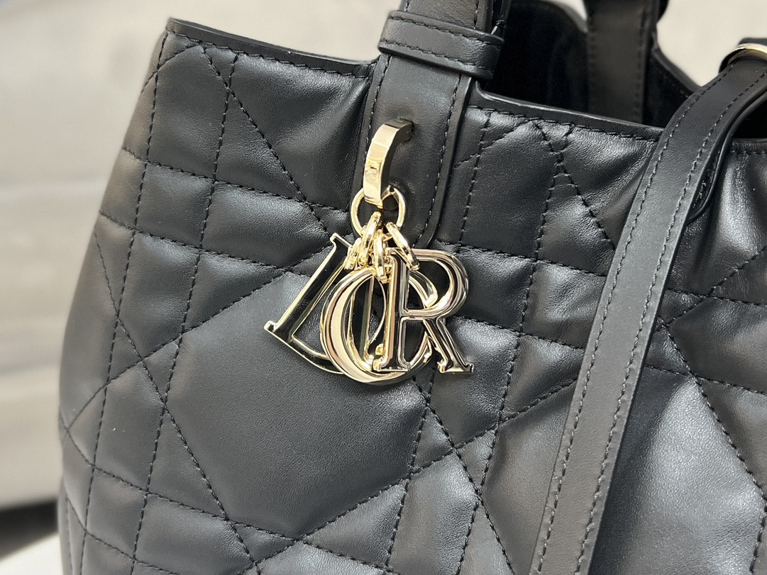 large D*or toujours bag black macrocannage calfskin 14.5 x 10.5 x 8.5 inches