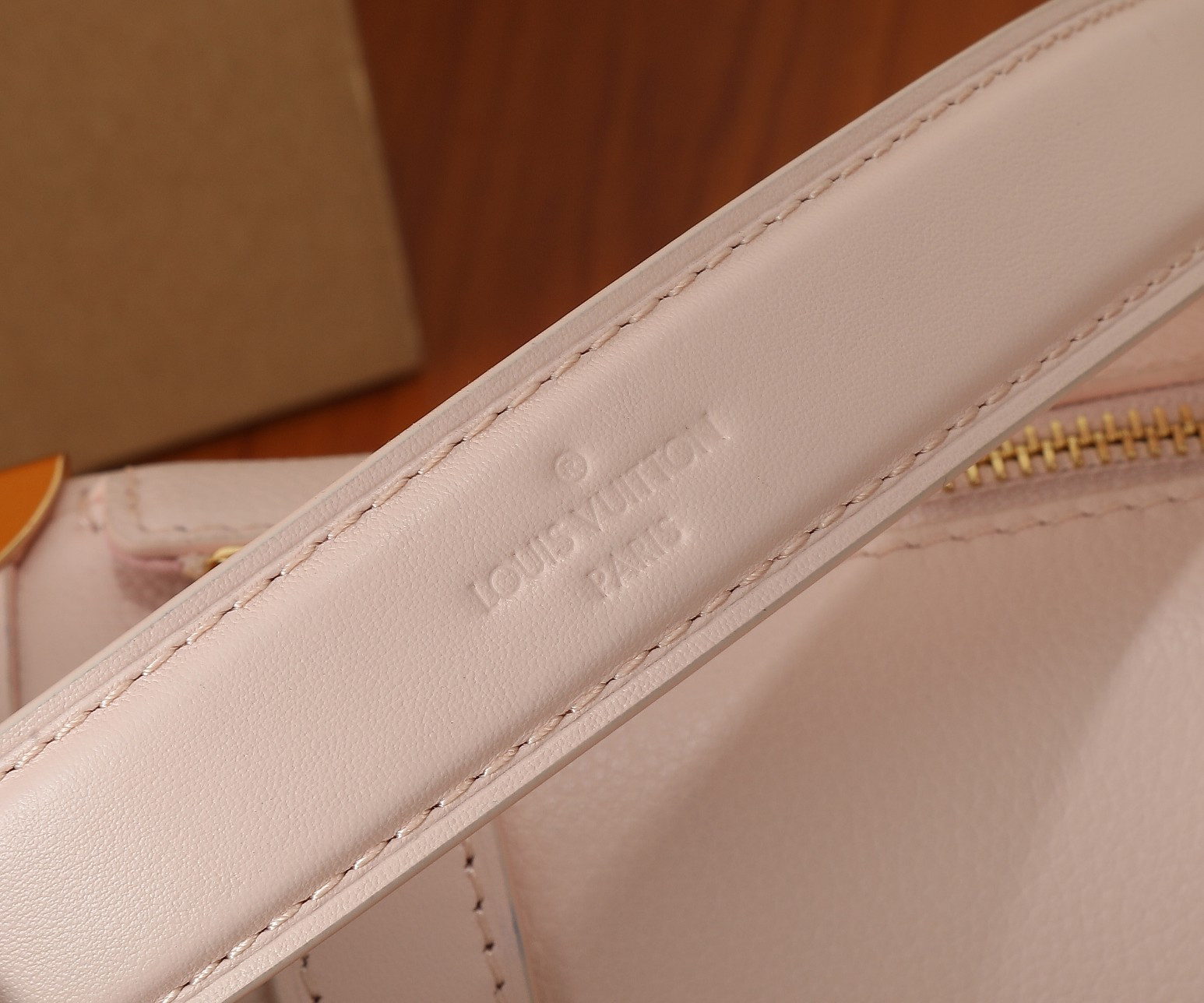 LV Side Trunk PM M25071 7.1 x 4.9 x 3.1 in