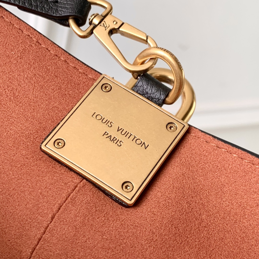 LV Low Key All In BB M25543 16x18x12cm