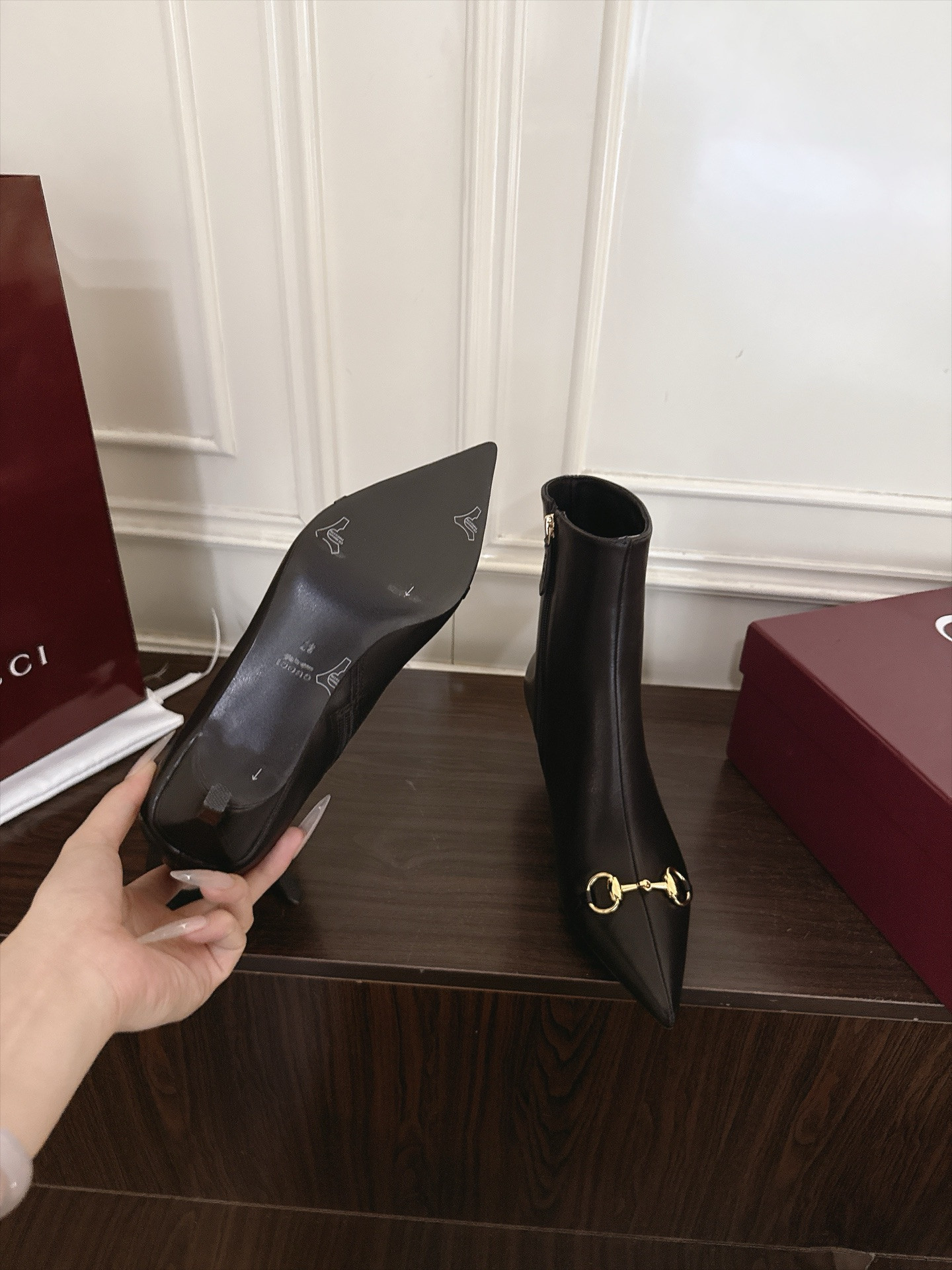 ua G*u*i vittoria bootie 5.5cm heel